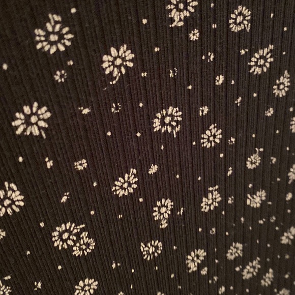 Shirt - Picture 4 of 4